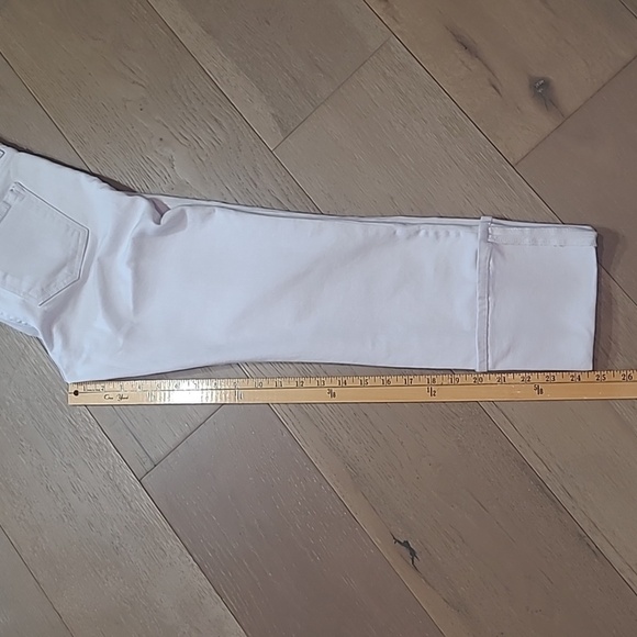 EUC Kut from the Kloth Jeans Women's sz 0 Cameron Straight Leg White Crop Jean - Picture 16 of 16